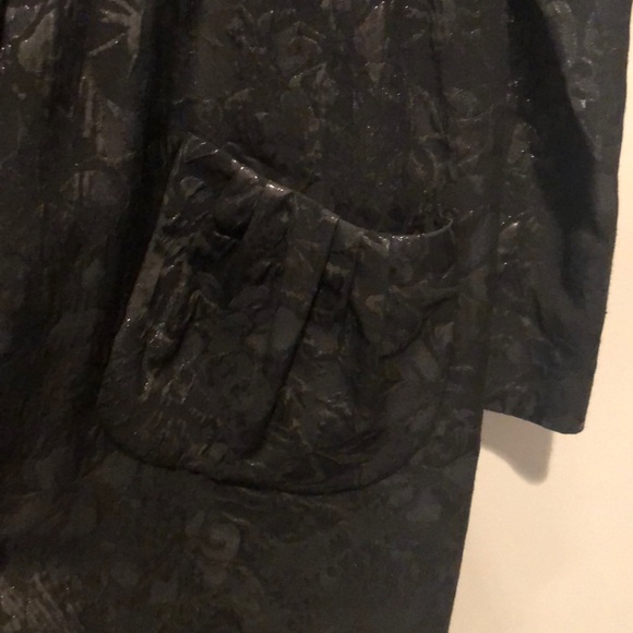 Dressy overcoat. - Picture 3 of 4